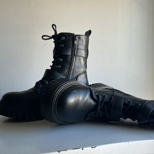 Sincerely Jules Woman's Peyton Black Moto Lug Combat Boots 8M P3PEY01 Punk Goth